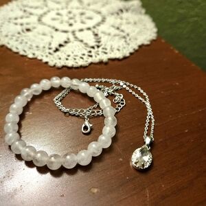White Beaded Bracelet and Crystal Pendant Necklace Set - Unbranded